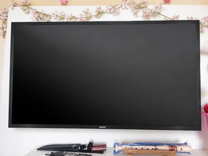 TV Samsung LED 40? - Excelente estado
