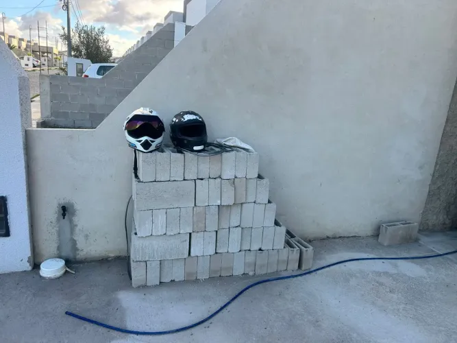 Blocos de cimento para doação 