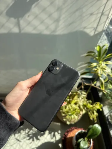iPhone 11 128GB à venda!