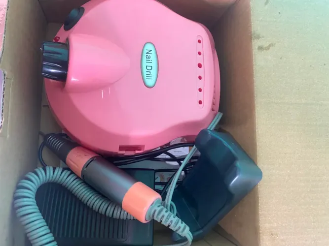 Motor de unha, usado poucas vezes aceito negociação do valor