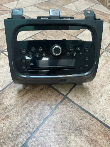 Rádio e moldura 