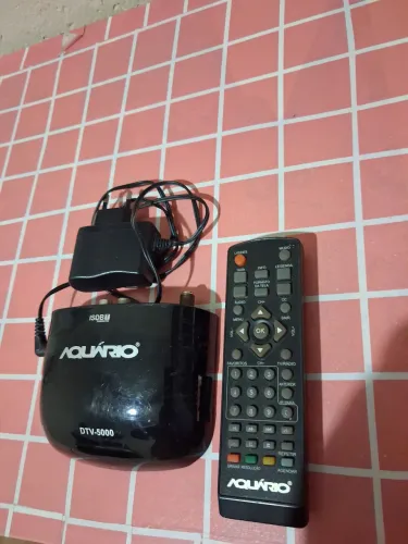 Conversor digital com controle marca Aquário