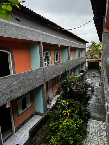 ALUGA-SE CASA de 4 quartos, EM CONDOMÍNIO FECHADO - PALMEIRAS