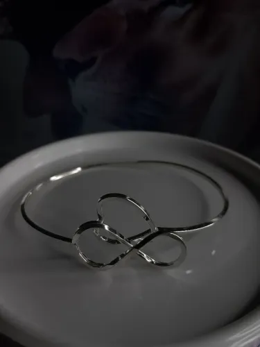 Bracelete Coração Infinito Vazado