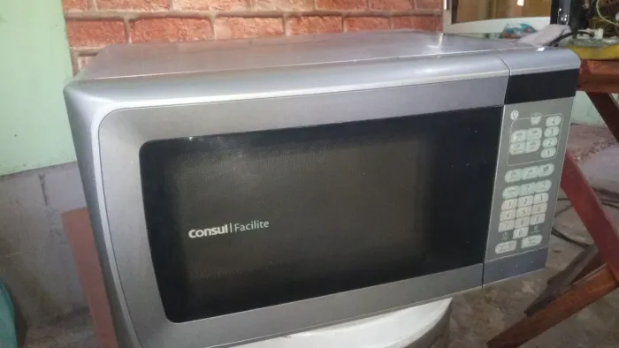 Microondas Consul 25 litros ótimo negócio