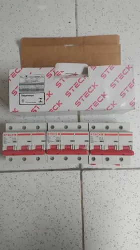 Disjuntores Tripolares Base DIN STECK 80A/100A- Novos R$ 130,00 (cada unidade)