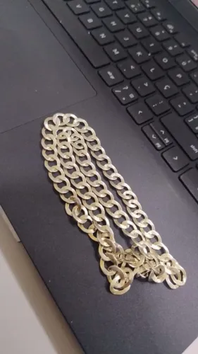 Cordão de prata maciço (modelo escama)