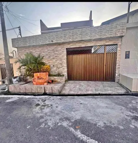 Real 3 - CASA NO PONTO CENTRAL