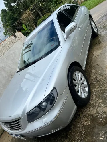 Hyundai Azera GLS 3.3 V6 24V 4P Aut. 2010