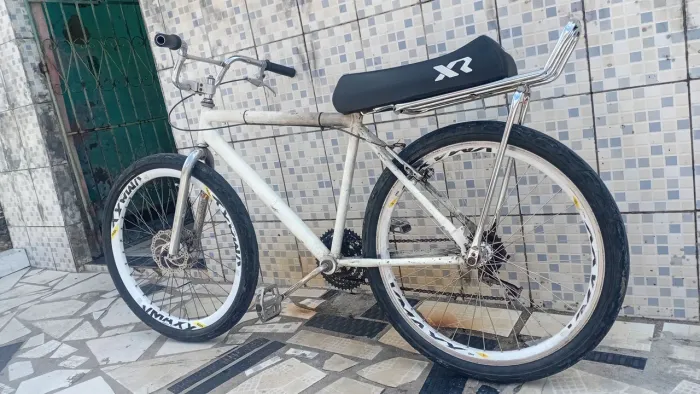 MONTADINHA ARO 26 SEMI NOVO SÓ ACEITO TROCA