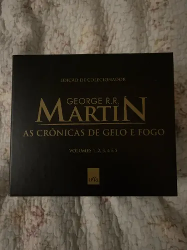 Game of Thrones: As Crônicas de Gelo e Fogo edição colecionador Vol. 1-5