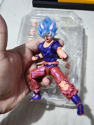 Goku blue kaioken demoniacal fit consertado