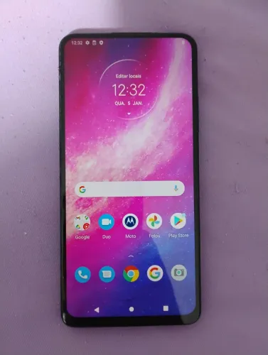 Moto One Hyper