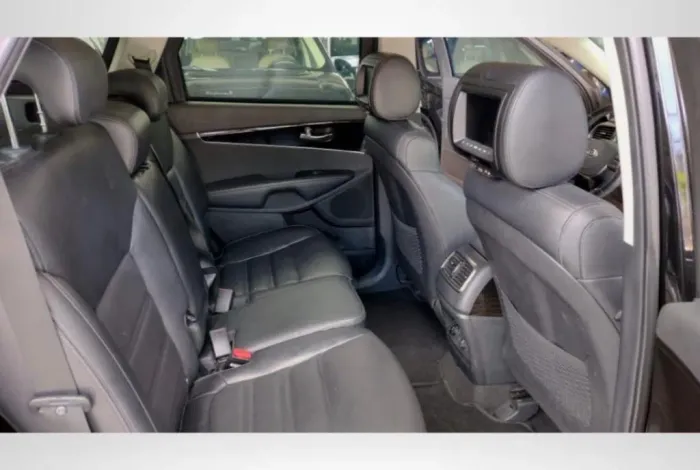Kia Motors Sorento 3.5 V6 24V 278cv 4X2 Aut. 2018