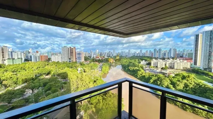 Apartamento 4 Suítes ao lado do Parque da Jaqueira