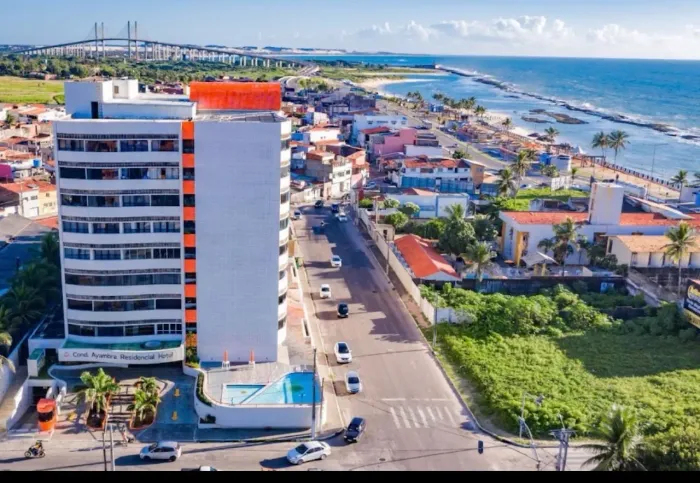 Vendo ou alugo flat mobiliado no residencial Ayambra