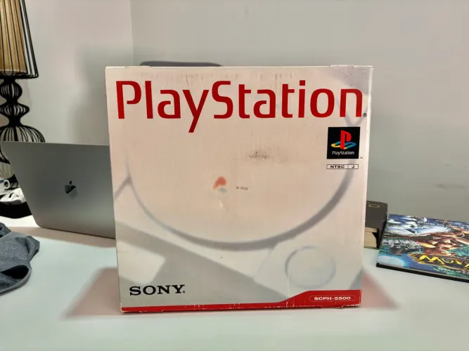 PlayStation 1 Japonês - Colecionador 