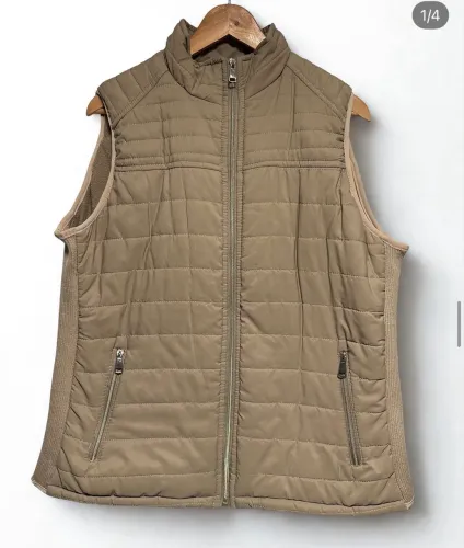 Colete de nylon forrado
