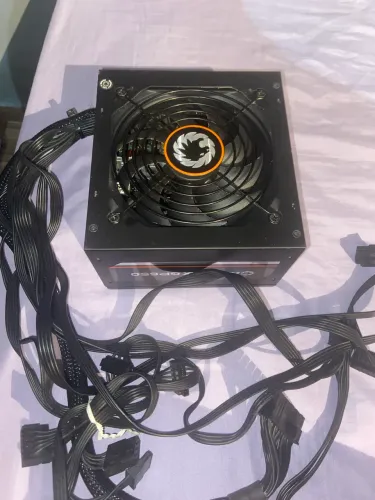 Fonte Gamemax com Defeito - Para Reparo ou Retirada de Peças