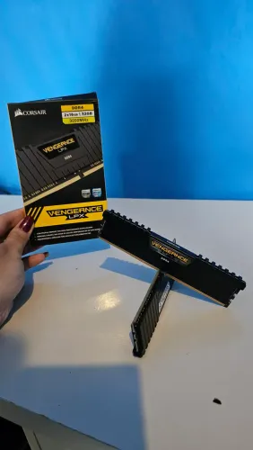 32gb Memoria RAM DDR4 3200mhz CL16