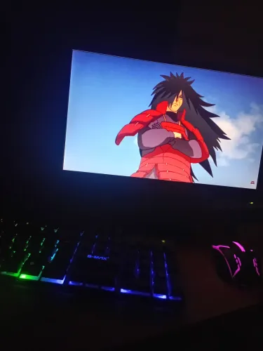 PC COMPLETO i3 10GB + SSD + Monitor AOC + Kit RGB + Controle USB