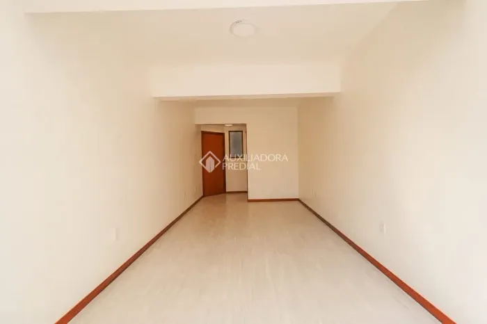 Sala comercial com 30,70 mts de área privativa para locação, Cidade baixa , Porto Alegre/R