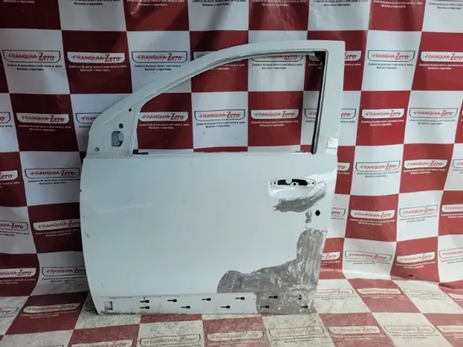 Porta dianteira esquerda Kangoo 2025/ Recuperada