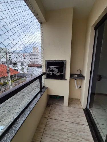 Apartamento com 2 quartos/dormitórios no bairro Pagani, em Palhoça - SC