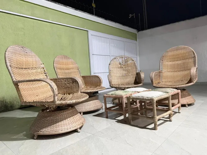 Conjunto de Cadeiras para área 