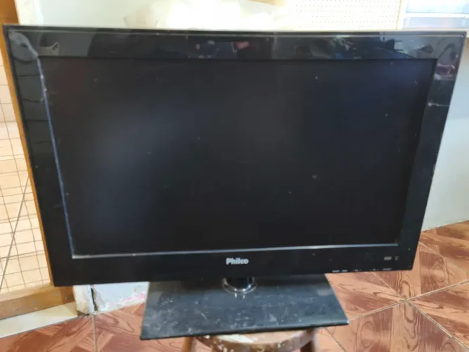 Vendo TV/monitor Philco (como está)