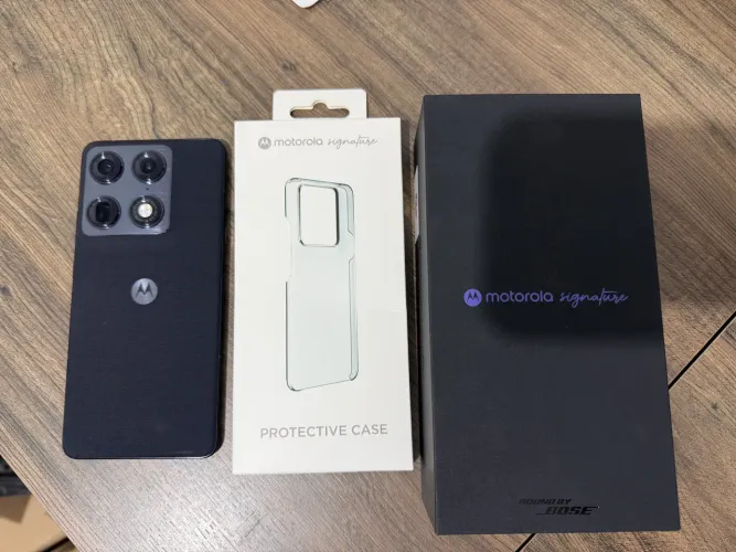 Motorola Signature 512Gb Preto