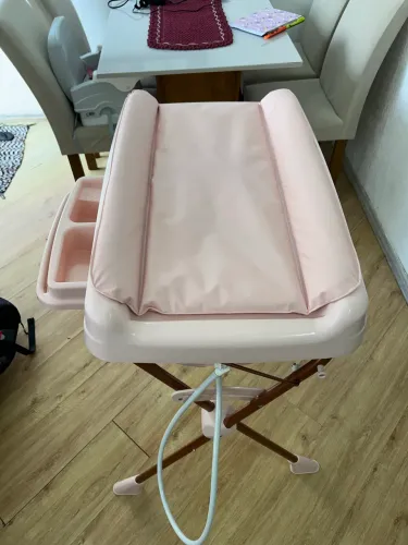 Vende-se banheira de bebê