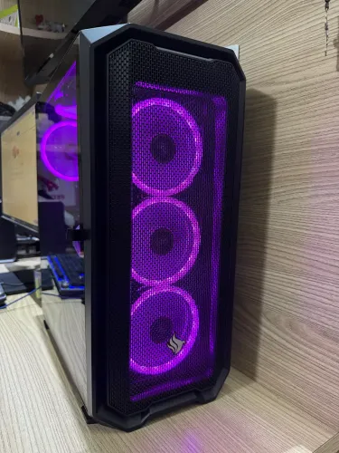 PC GAMER 