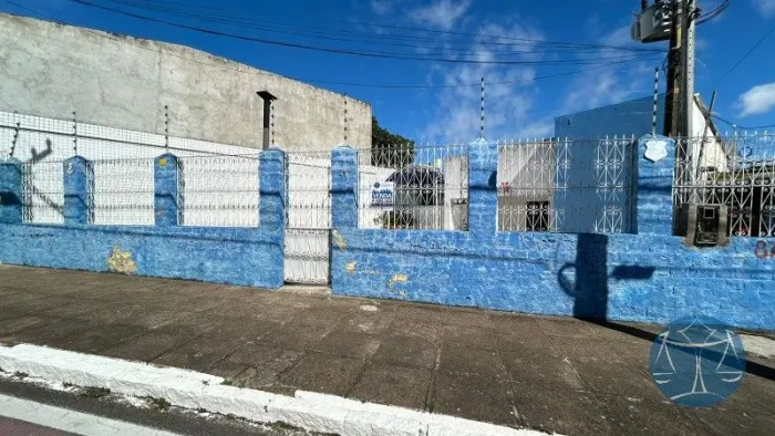 PRÉDIO COMERCIAL