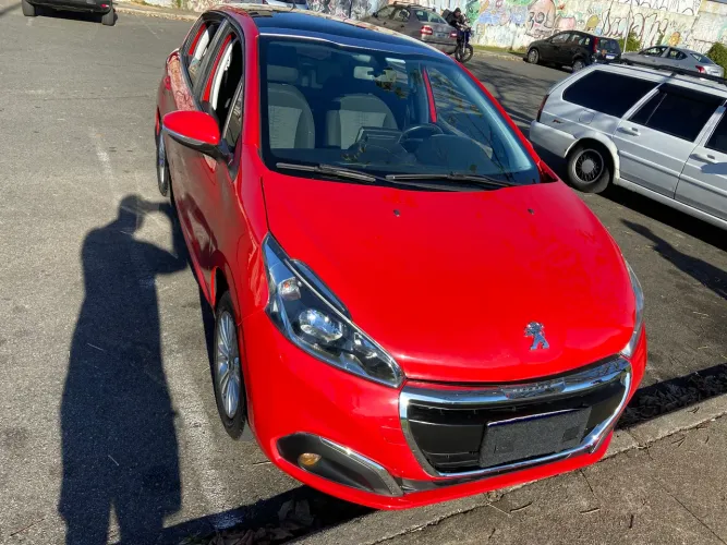 Peugeot 208 Allure 1.2 Flex 12V 5P Mec. 2018