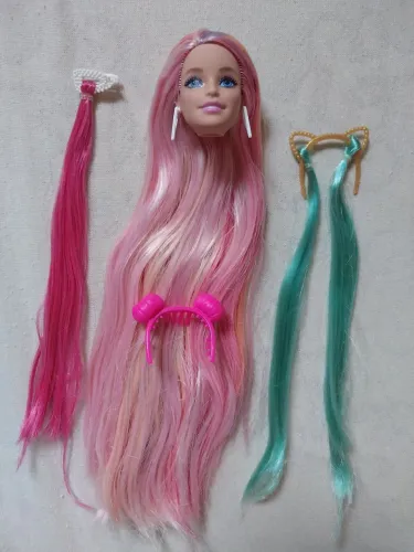 Cabeça Barbie Fun & Fancy Hair com acessórios