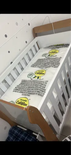 Berço que vira cama