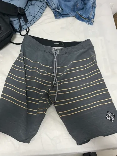 Bermuda Boardshort Oakley Tactel Linear Threads