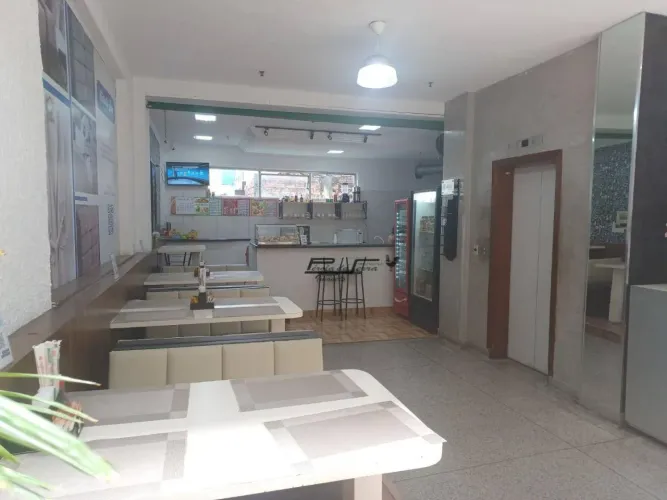 Vende-se Cafeteria e Lanchonete