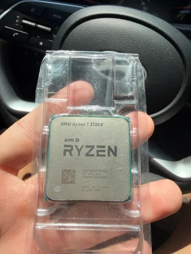 Ryzen 7 5700x