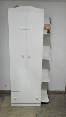 Guarda roupa infantil