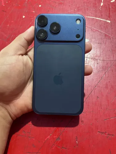 DUBLÊ DE RICO(iPhone XR TRASEIRA 17 PRO)