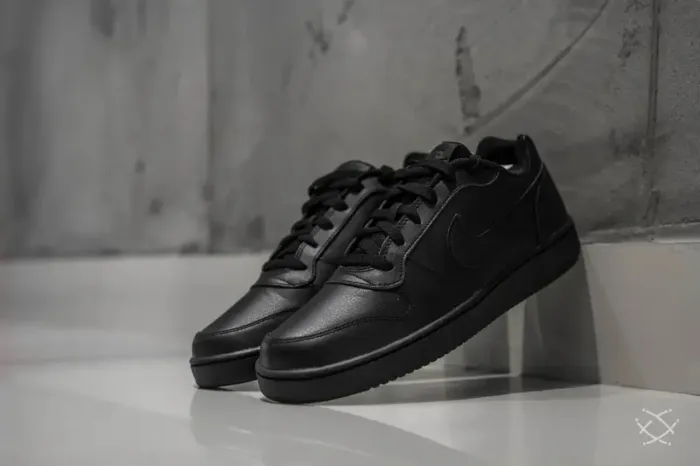 Nike EBERNON original
