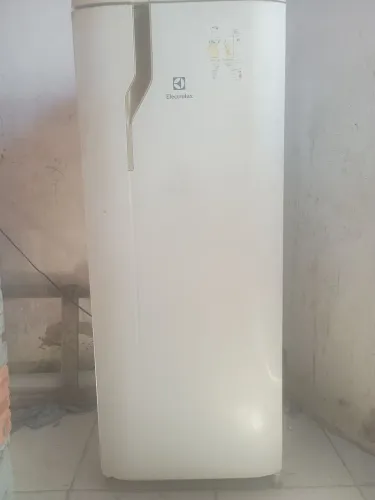 Geladeira Electrolux