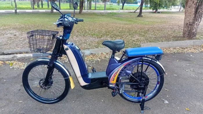 VENDO TROCO BICICLETA ELÉTRICA PERFEITA