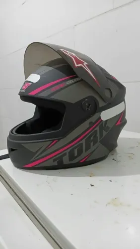 Capacete