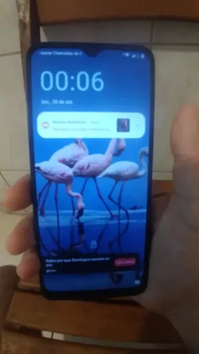 VENDO SMARTPHONE MOTOROLA E13 VERDE 32GB SEMINOVO 