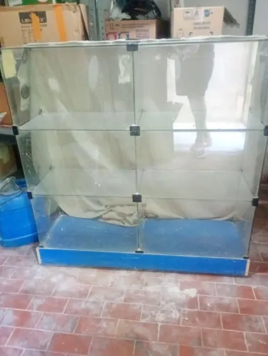 Pratileira de Vidro Excelente