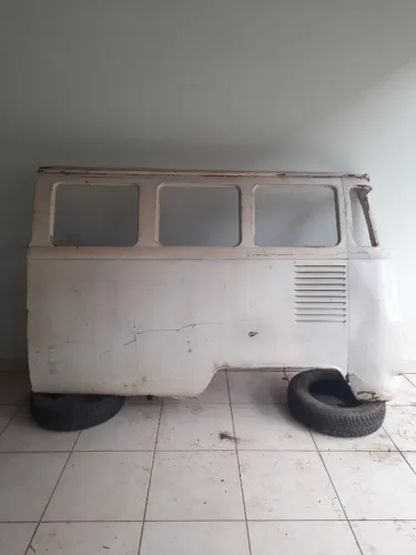 Lateral kombi clipper ano 81 + colunão direito