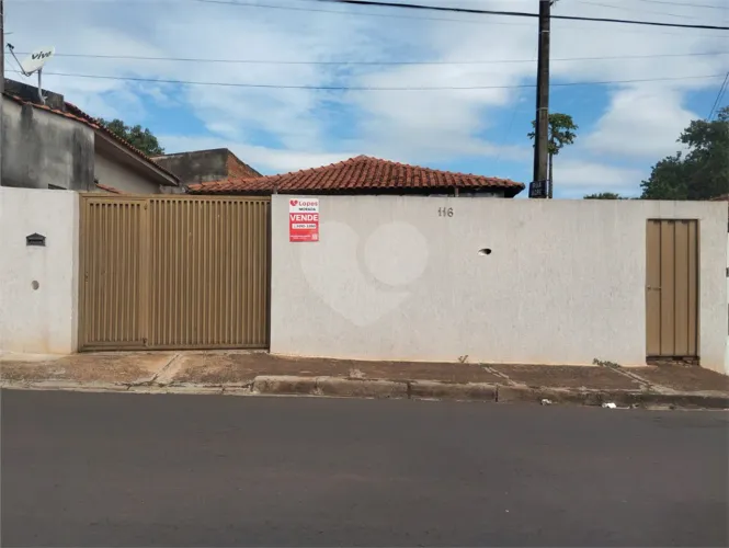 Casa de vila com 3 quartos à venda em Vila vieira (vila xavier) - SP